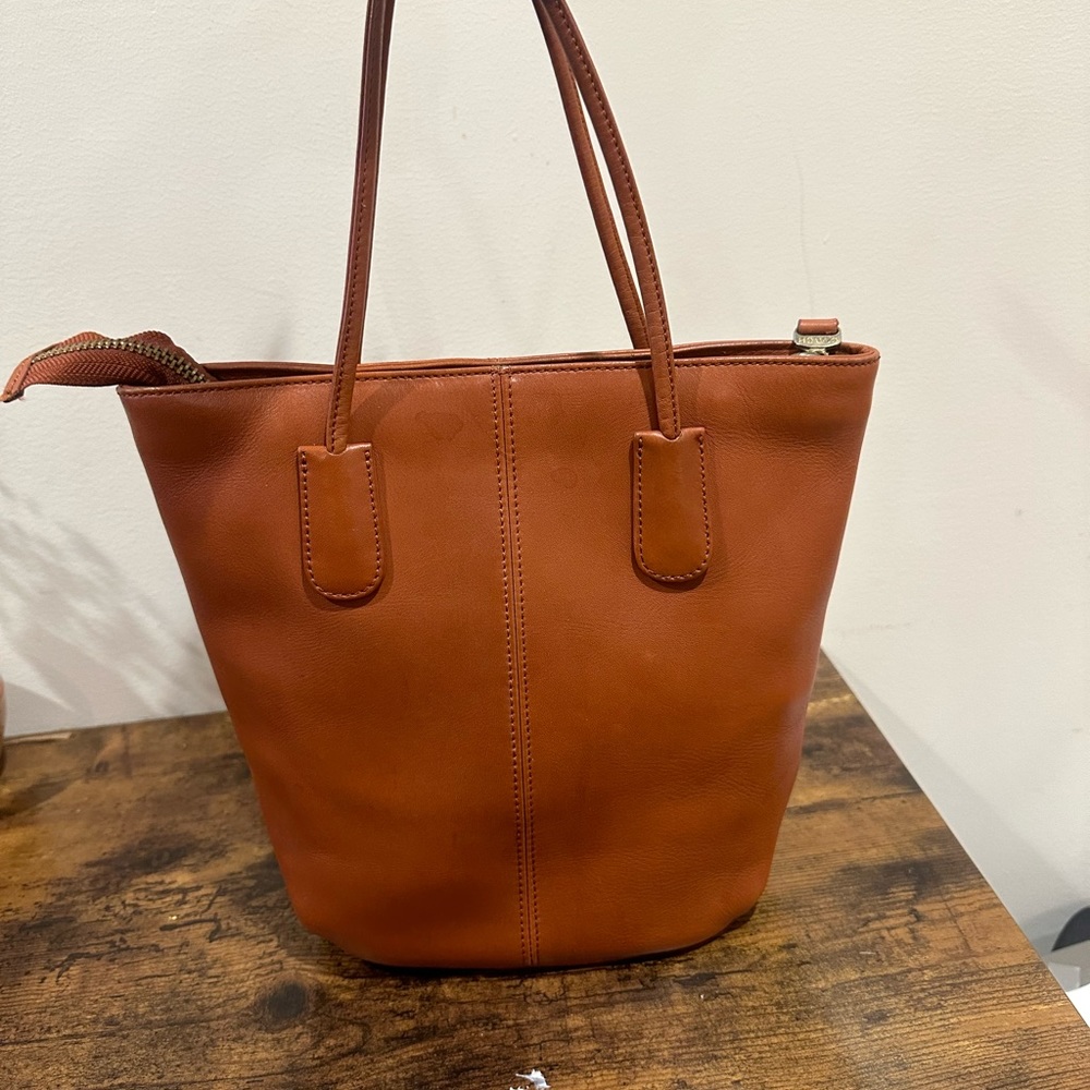 Vintage leather bag